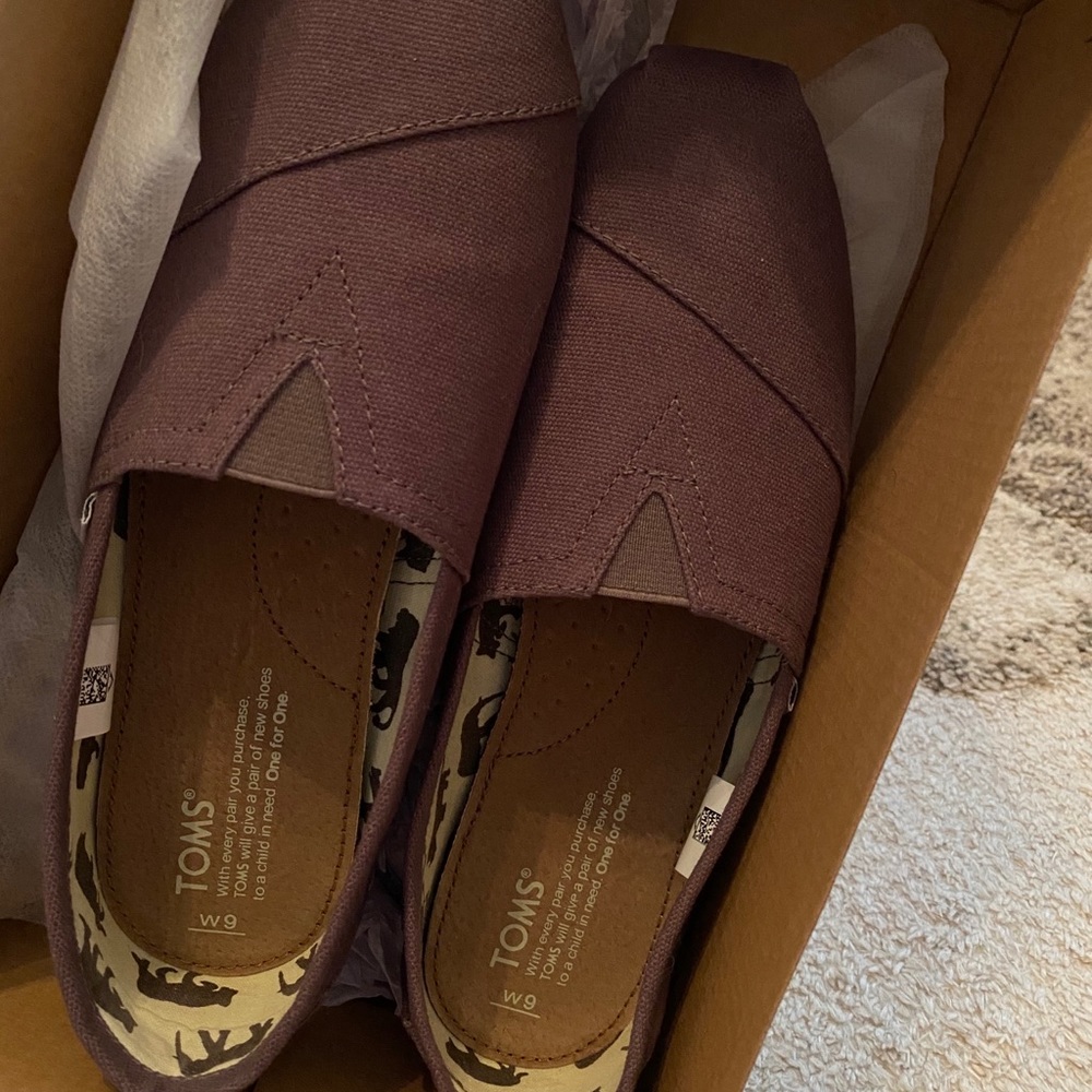 Brand New, Never Worn Toms - Ash Gray Alpargata